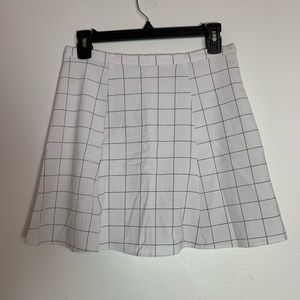 American Apparel Lulu White Grid Skirt